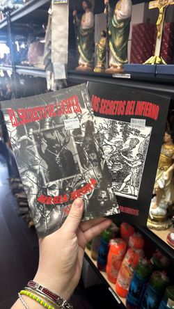 El Secreto de Lucifer & Los Secretos del Infierno Books