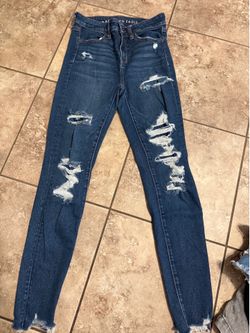 AE hi rise skinny’s size 4R