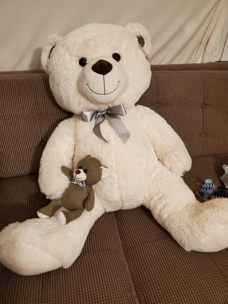 Giant plush teddy Bear - for kids or sweetheart
