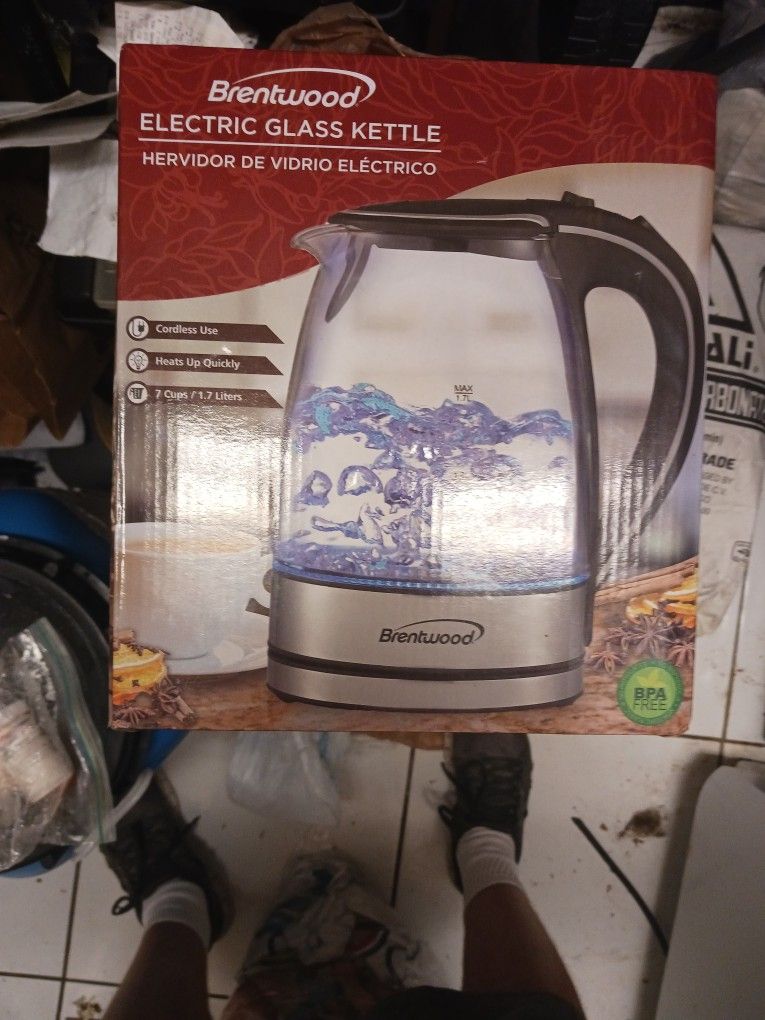 Brentwoo Electric Glass Kettle