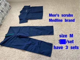 Men's  scrubs  (size  medium)  -  $10  set