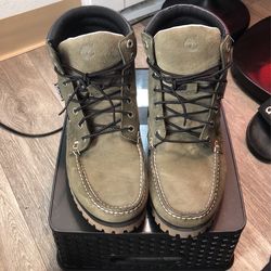 Timberland  Boots 🥾size 11