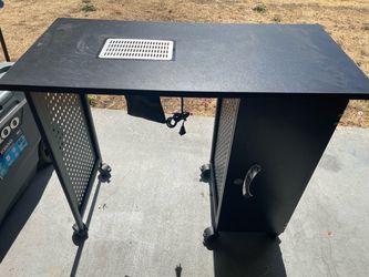 Black Manicure table
