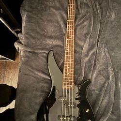 TRBX174 Yamaha Electric Bass Guitar 4 Strings