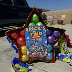 Toy Story Star Figure Pinata 