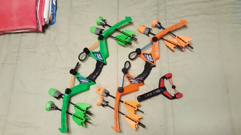 pave pastel Juster Zing Air STORM Z-TEK BOW Nerf Type Kid's Toy for Sale in Staten Island, NY  - OfferUp