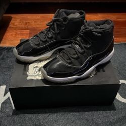 Jordan 11 Space Jam