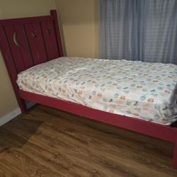 Two Twin  Size Bed Kids Beds for sale Twin Size Mattress