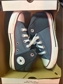 Converse chuck shoes for kid