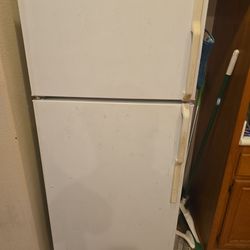 Hotpoint Fridge