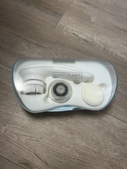 Vanity Planet Cordless Electric Facial Brush Set  NEW