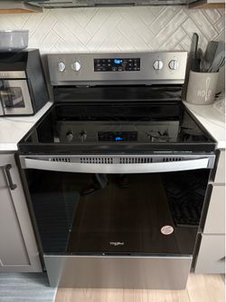 Whirlpool electric range oven