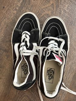 Vans SK8-Hi Low-Top Size 7 Sneakers Black White