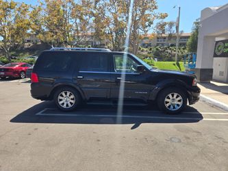 2005 Lincoln Navigator