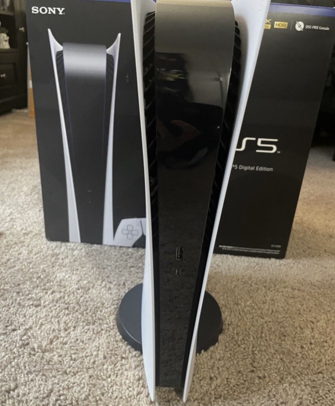 PS5 825GB DIGITAL