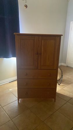 Closet, dresser, Armoire