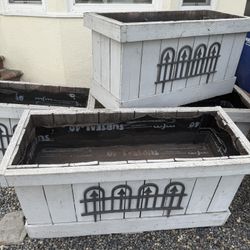 Wooden Planter - PRICE REDUCED!