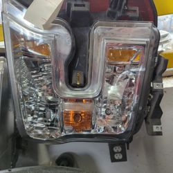 2015 2016 2017 Ford F150 Headlight