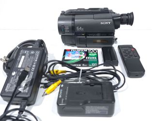 Sony Handycam CCD-TRV15 8mm Analog Camcorder Video8 Video Camera