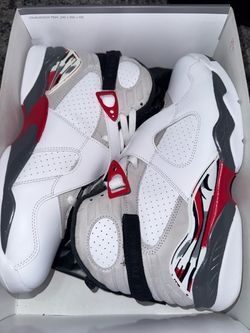 Retro 8 Bugs Bunny Size 11