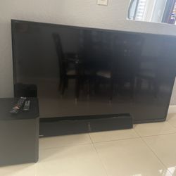 70 inch Panasonic  Tv With Samsung Sound Bar and Subwoofer excellent Condition 