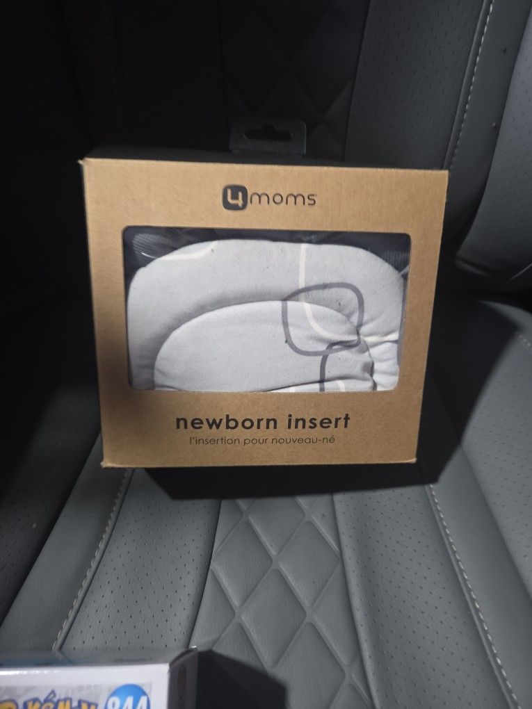 4 Mom's Newborn Insert New In Box