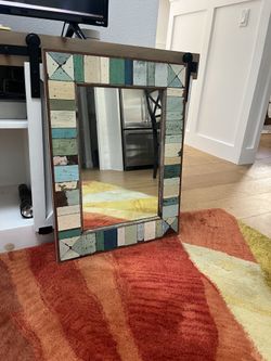 Cute beachy mirror 19 by 25