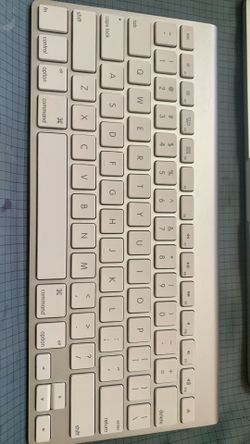 Apple wireless keyboard A1314