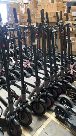 MAXSHOT Electric Scooter for Adults, 8.5/10/14" Tires, 19/22Mph, 350W/500W Motor, 21-28 Miles Range, Folding E-Scooter with Dual Suspension,APP Contro