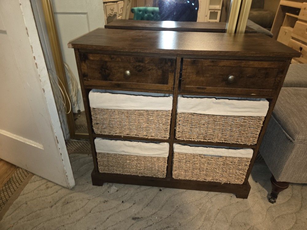 SAFAVIEH Herman Rustic 2-Drawer Storage Unit with 4 Wicker Baskets (29.9 in. W x 13 in. D x 26 in. H)