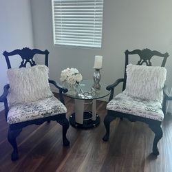 Elegant Custom Chair Set - Pristine Condition