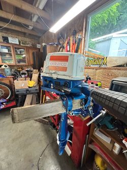 1982 Suzuki DT5 outboard