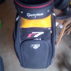 TaylorMade R7 Golf Bag 