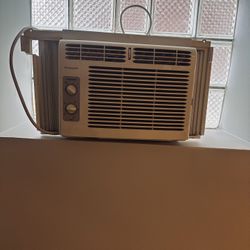 AC Windows Unit 