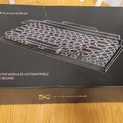 NEW Taiahiro Retro Typewriter Wireless Mechanical Keyboard Hotswap Switches Bluetooth 