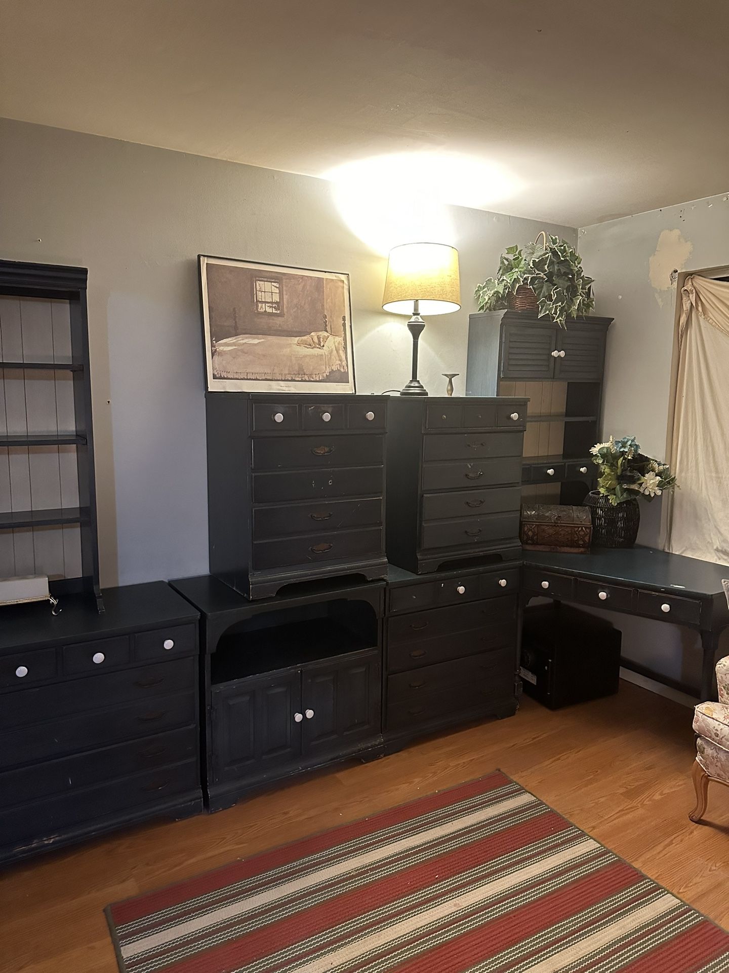 Bedroom/office Furniture