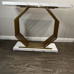 📣 FOR SALE – Modern Console Table by Tribesigns