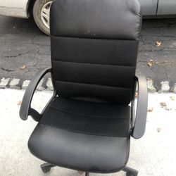 Very Good Condition Office Chair 