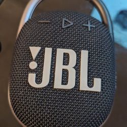 JBL clip 4 Portable Wireless Bluetooth Speaker 5 Watt