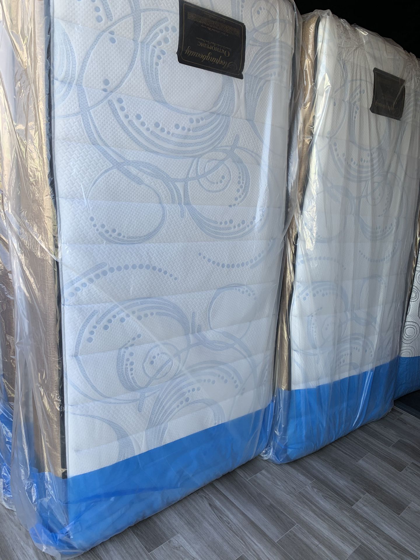 Twin size mattress orthopedic