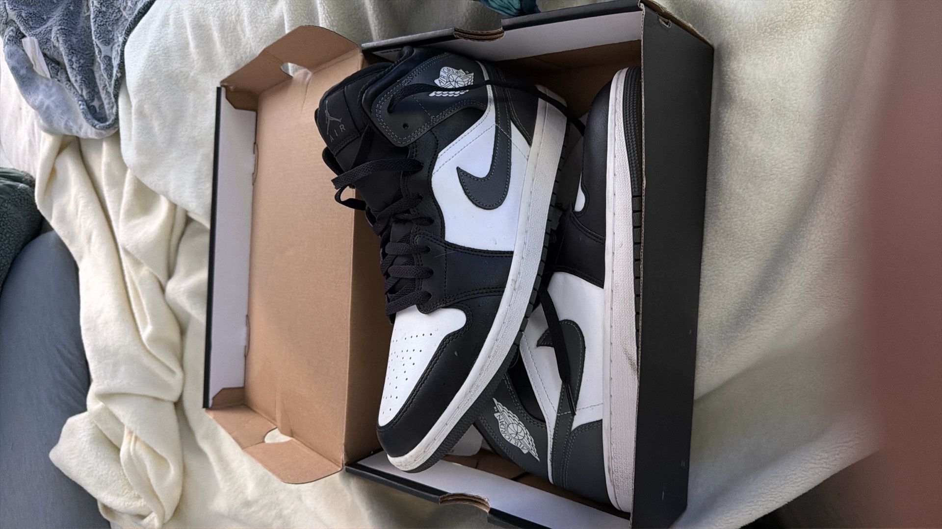 Jordan 1’s Blk, Gry, White Size 11