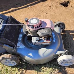 Craftsman Gas Lawn Mower 