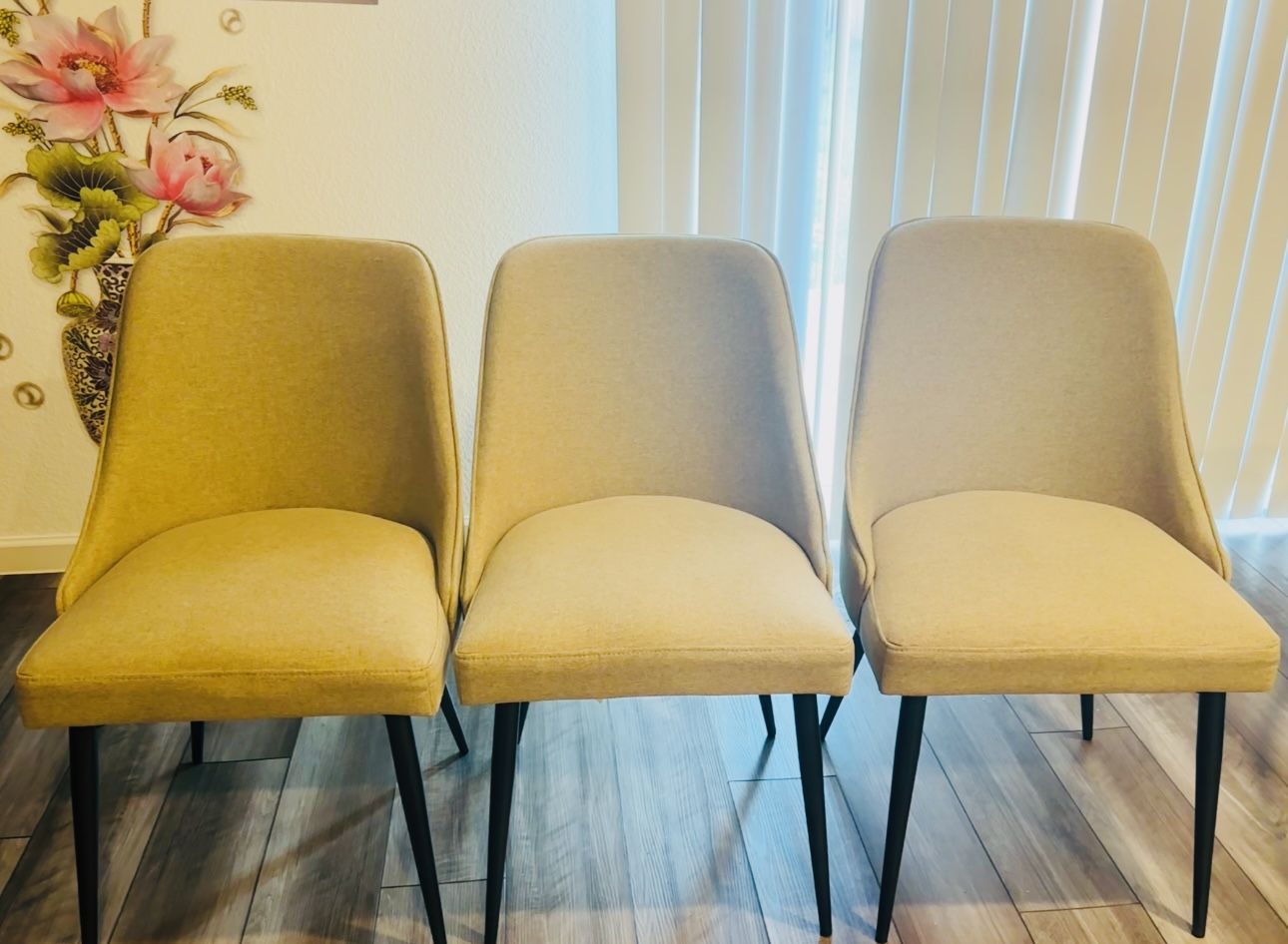 Chairs For Dining table