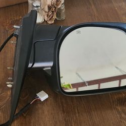 [Unused - NEW] Genuine Nissan Mirror Assembly  96302-EZ41B Left Mirror for Titan