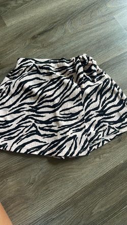 Zara girls skort size 10