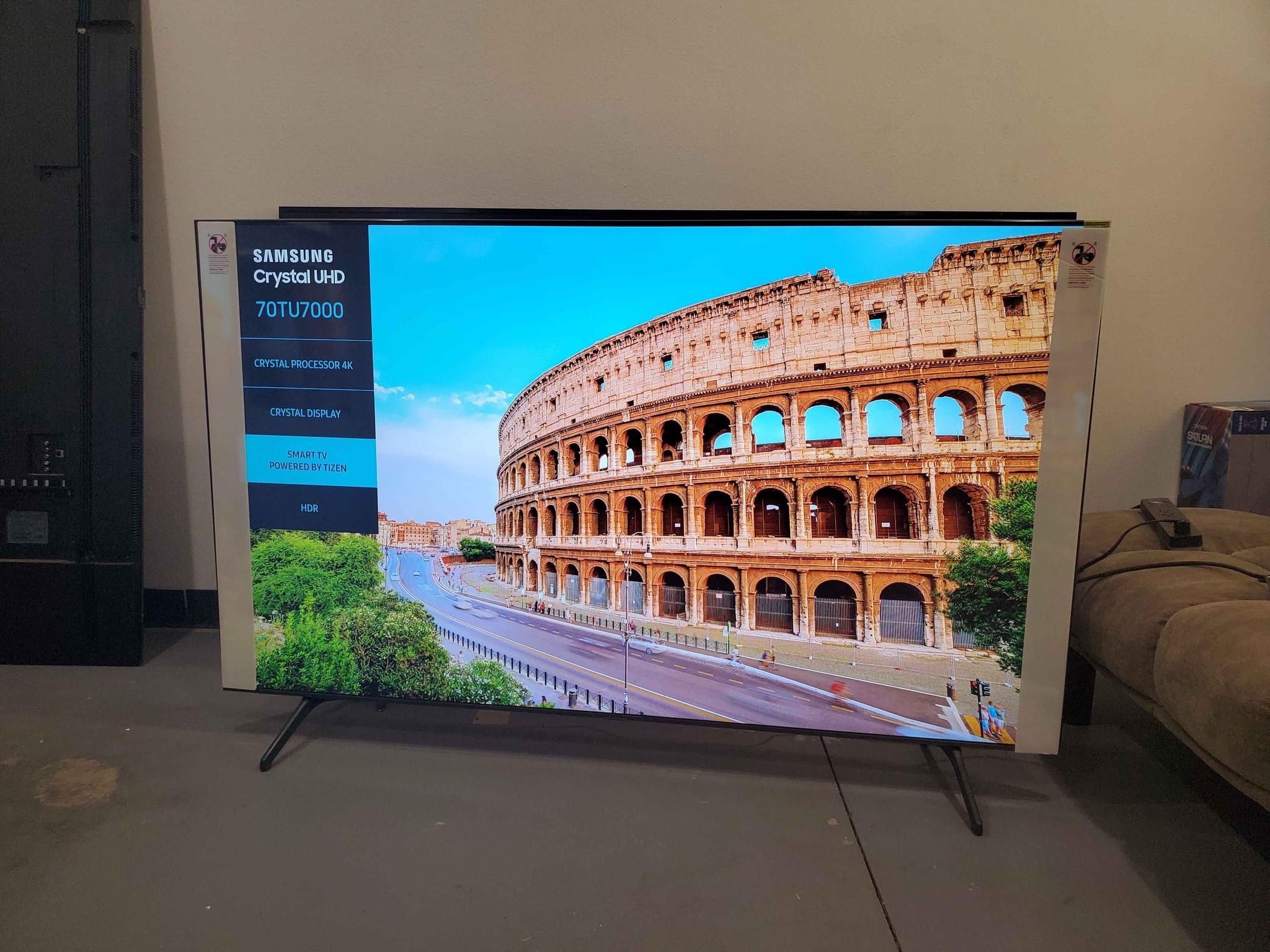 New 70’ Inch Samsung 4K Smart Tv 📺 ..:$450.00!!