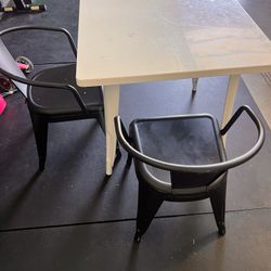 Kids Art Table 