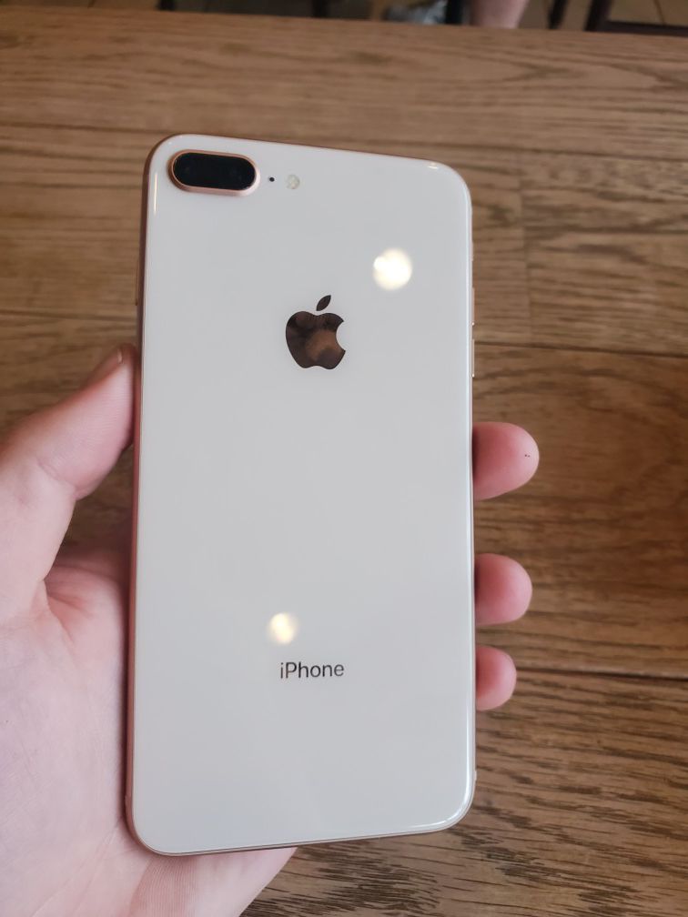 iPhone 8+ AT&T/Cricket only