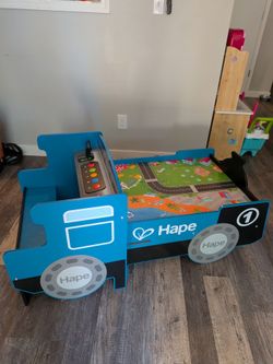 Hape toy