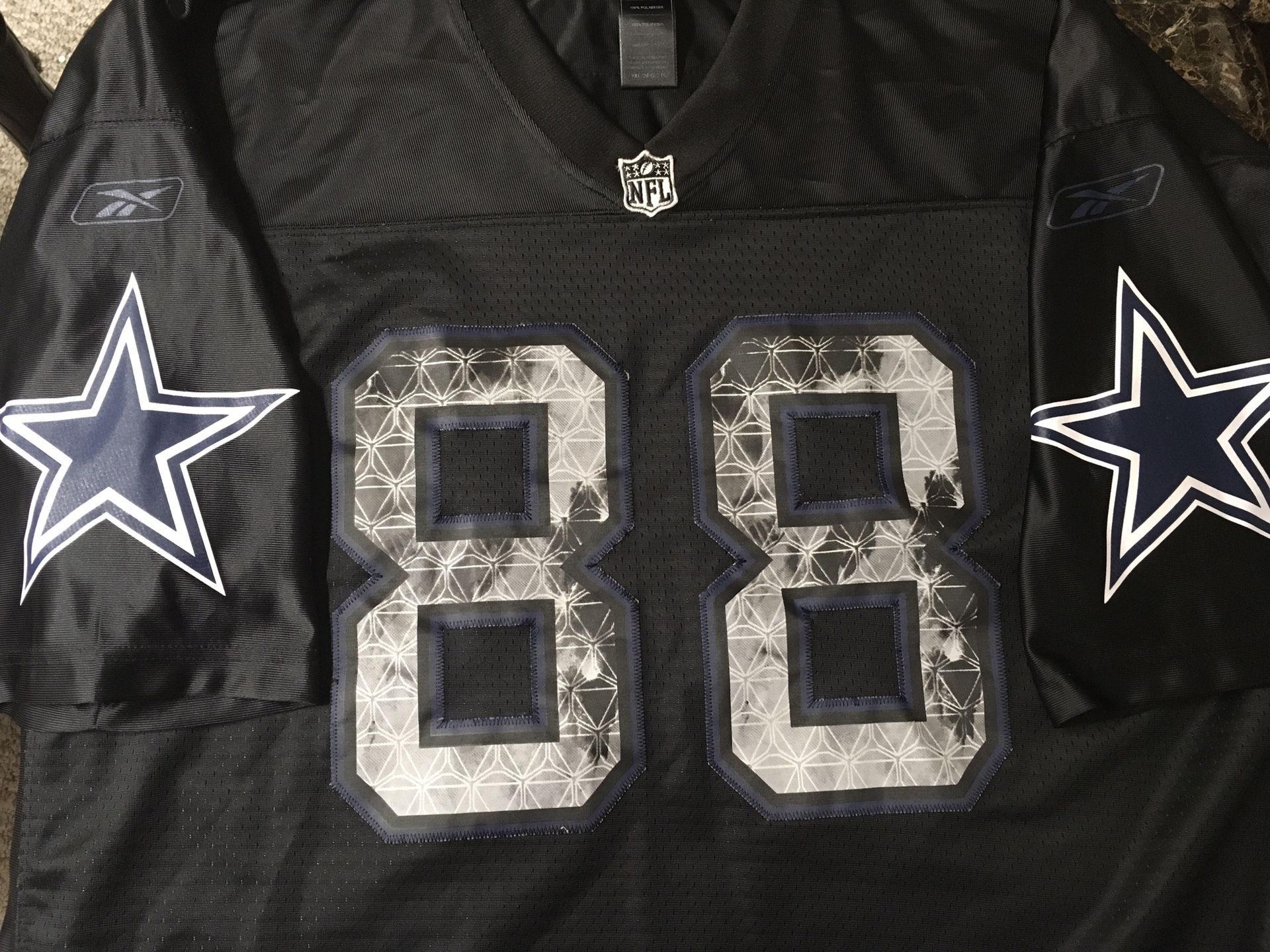 Reebok NFL Dez Bryant 88 Black United Premier Jersey Dallas Cowboys. Condition is "pre-owned". No rips, tears, stains. Sewn on numbers. Please see ph